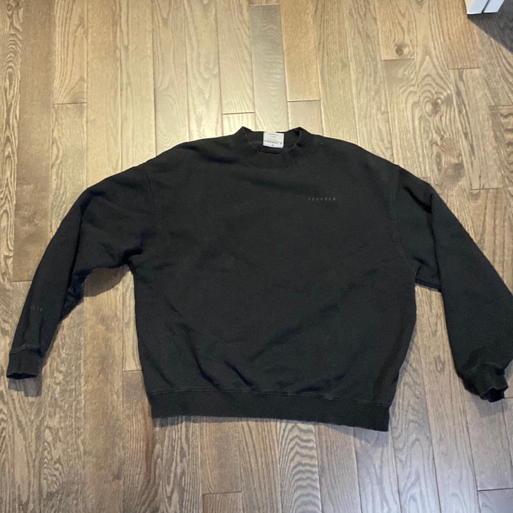 YoungLa Shredded Wash Crew Neck